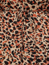 Kurzes Kleid "gldNYA" mit Leo-Print