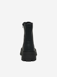 Chunky Boots "gldBANYU" in schwarz
