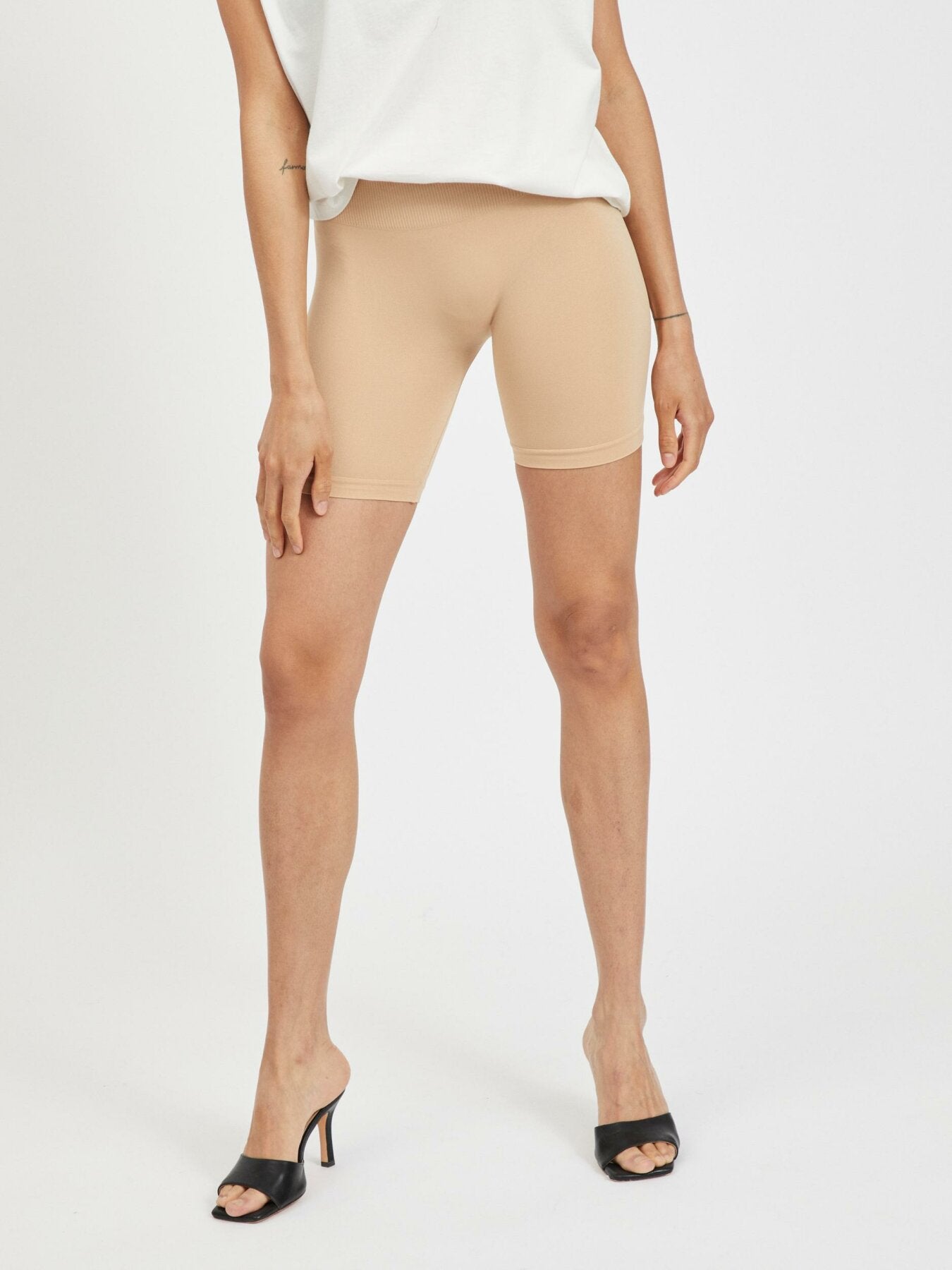 Mini Shorts "gldSEAM" in beige