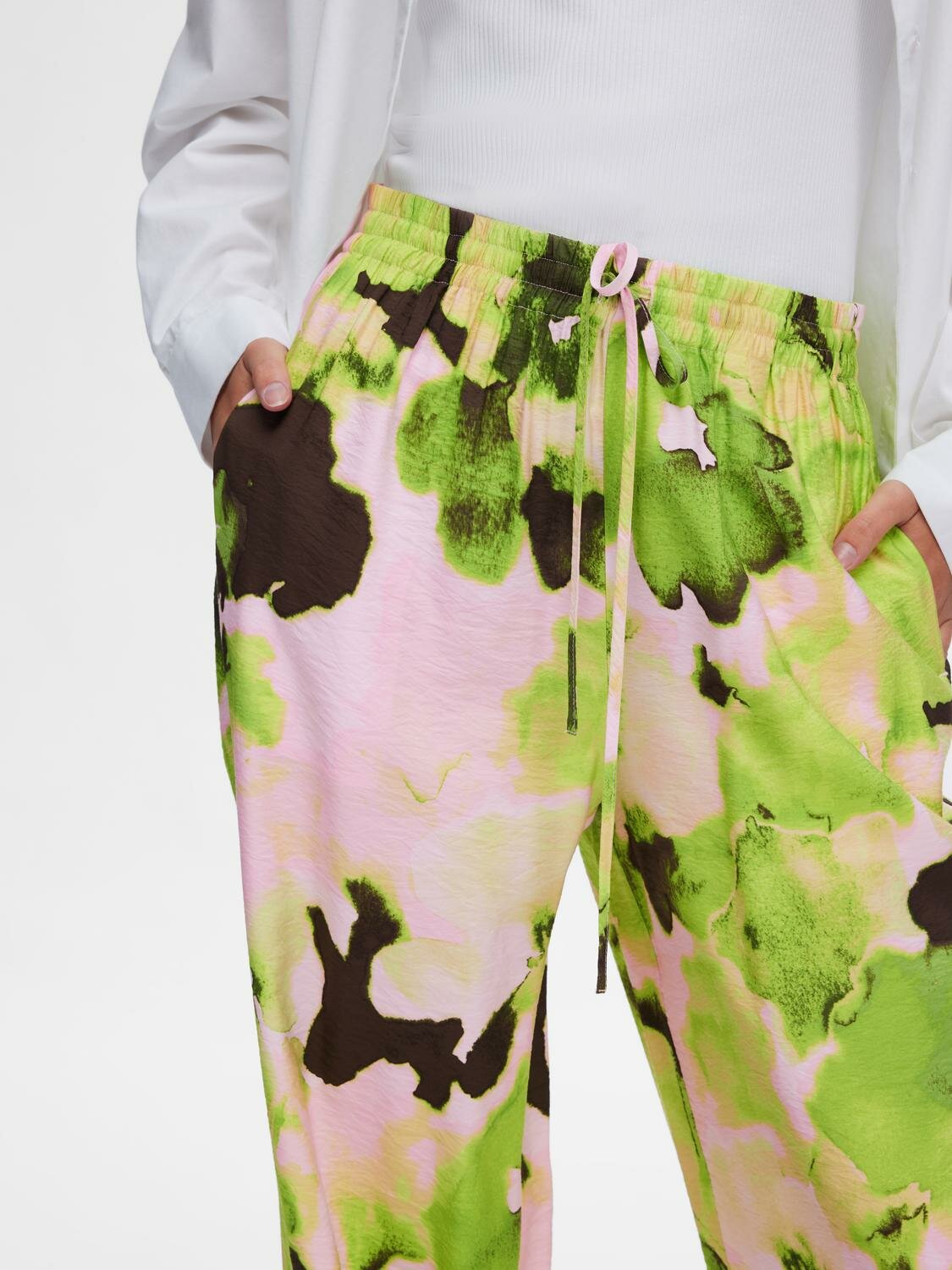 Hose mit weitem Beinschnitt "gldHELINDA" mit ECO-Viskose