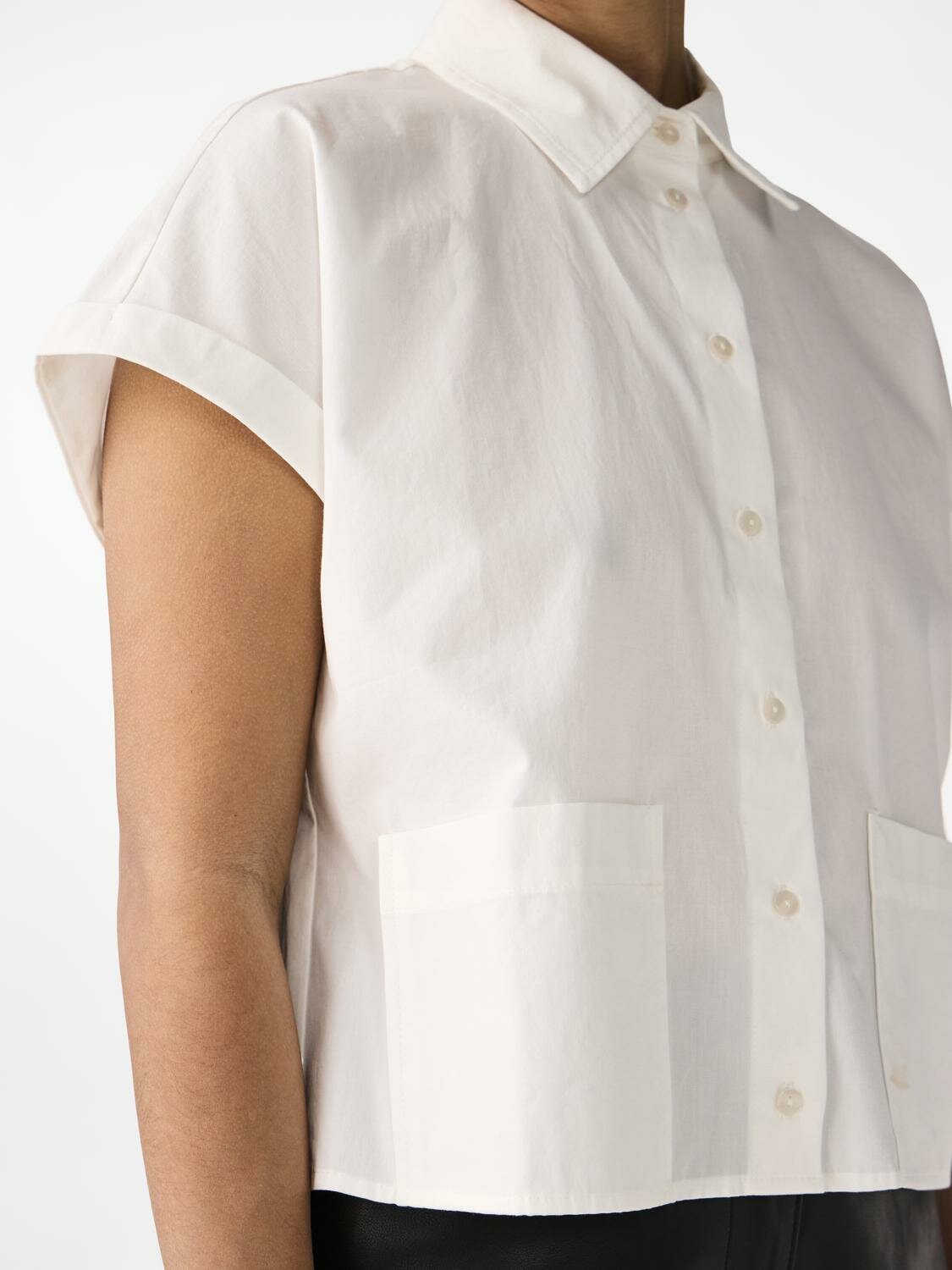 Kurze Bluse "gldLEE" in weiß