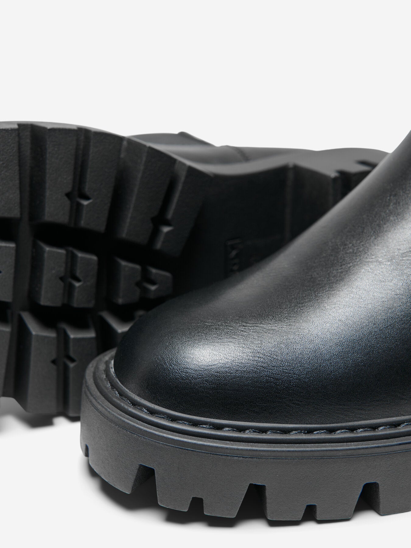 Chunky Boots "gldBETTY" in schwarz