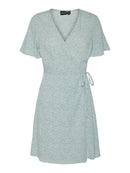 Hellblaues Wickelkleid "gldTALA" aus Viskose