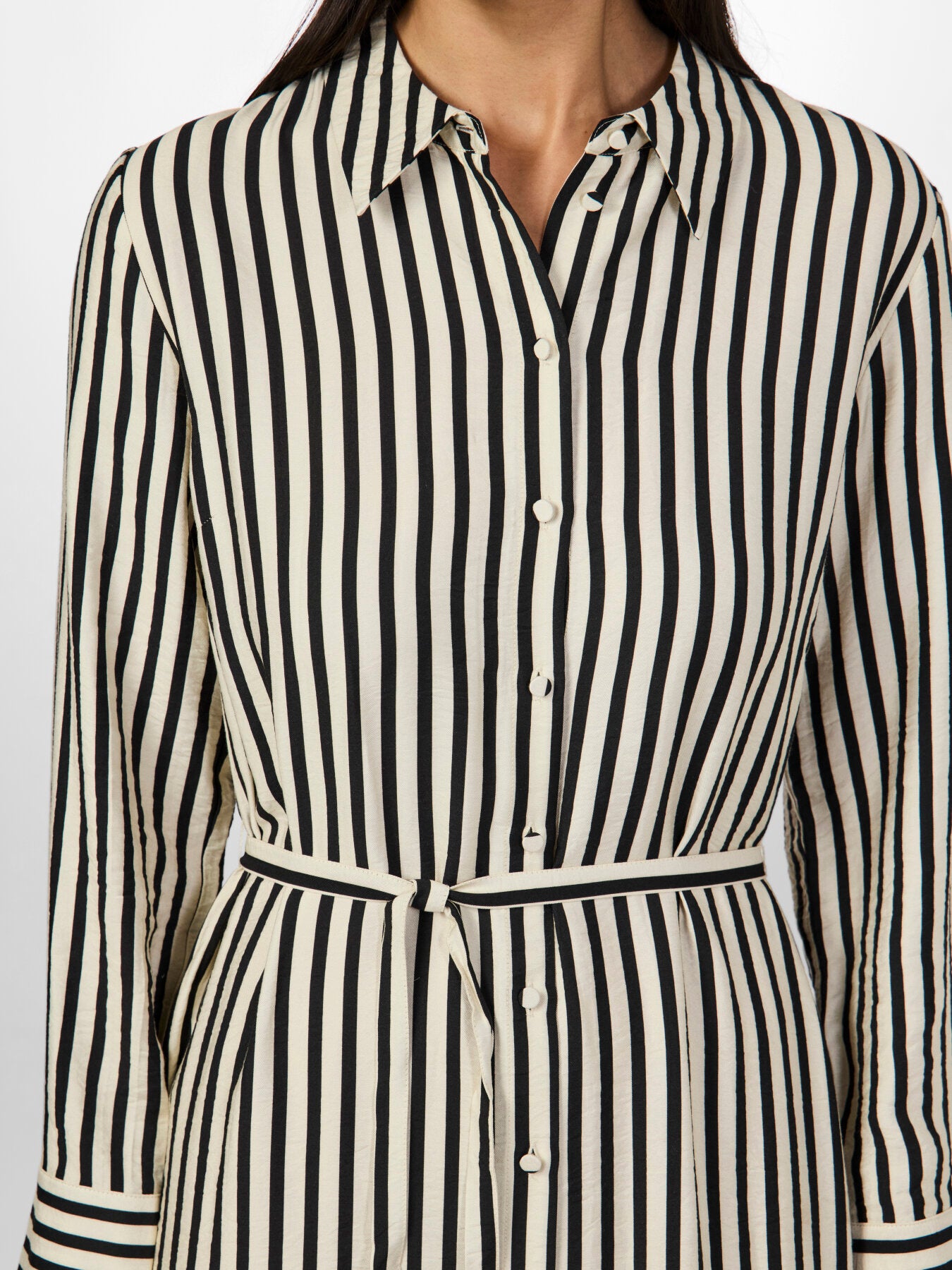 Gestreiftes langes Kleid "gldKAYA"