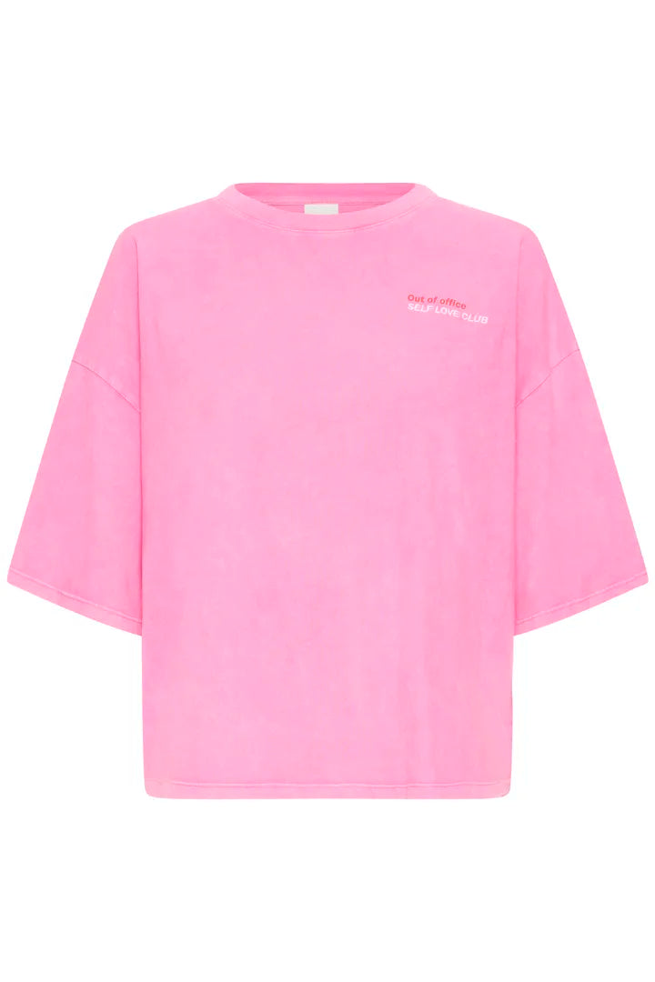 T-Shirt "gldNICA" mit süßem Kirschprint auf der Rückseite