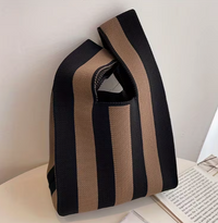 Gestreifte Handtasche „gldNOELA“ in zwei Farben