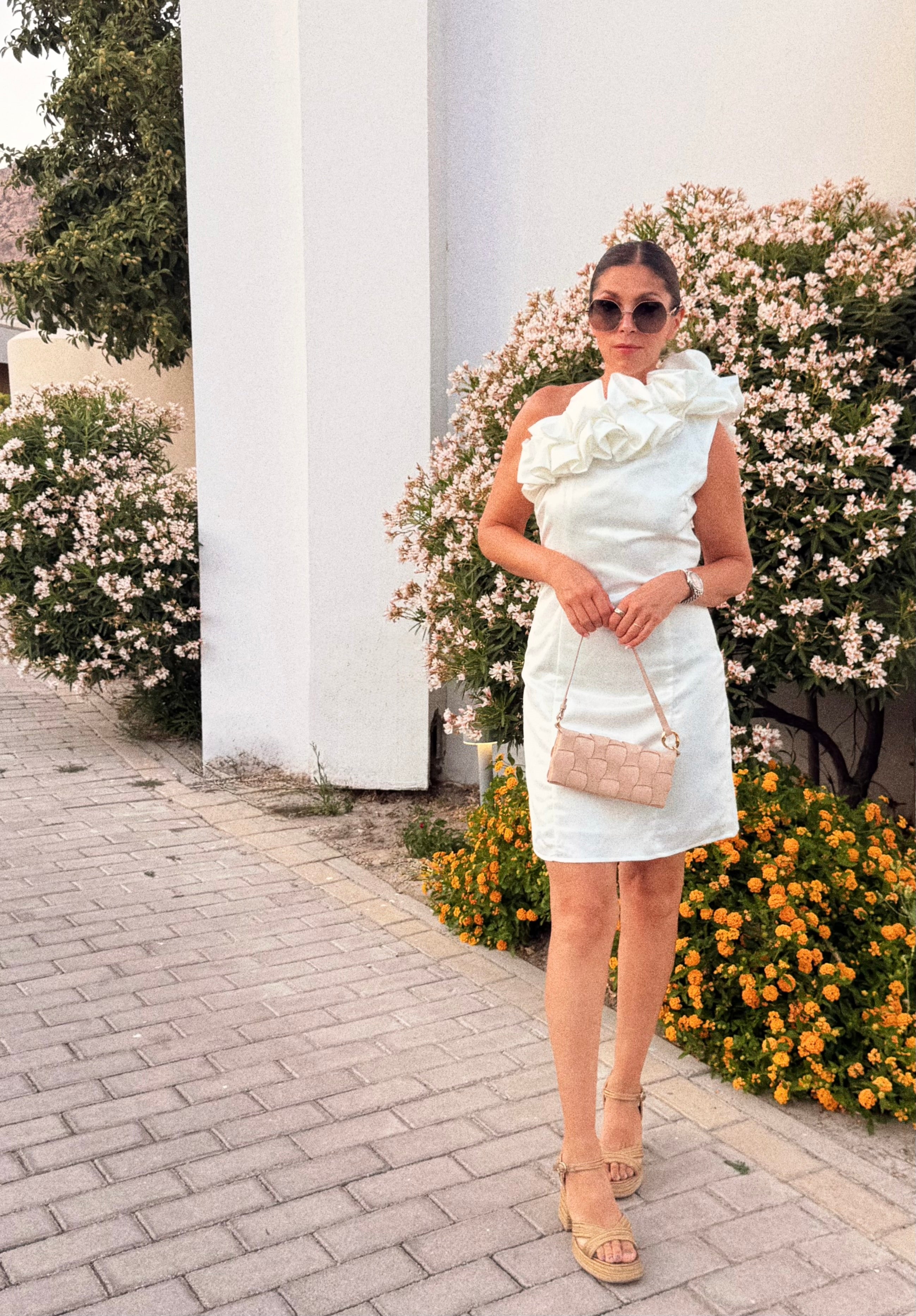 One Shoulder Mini-Kleid "gldVIDA" in weiß