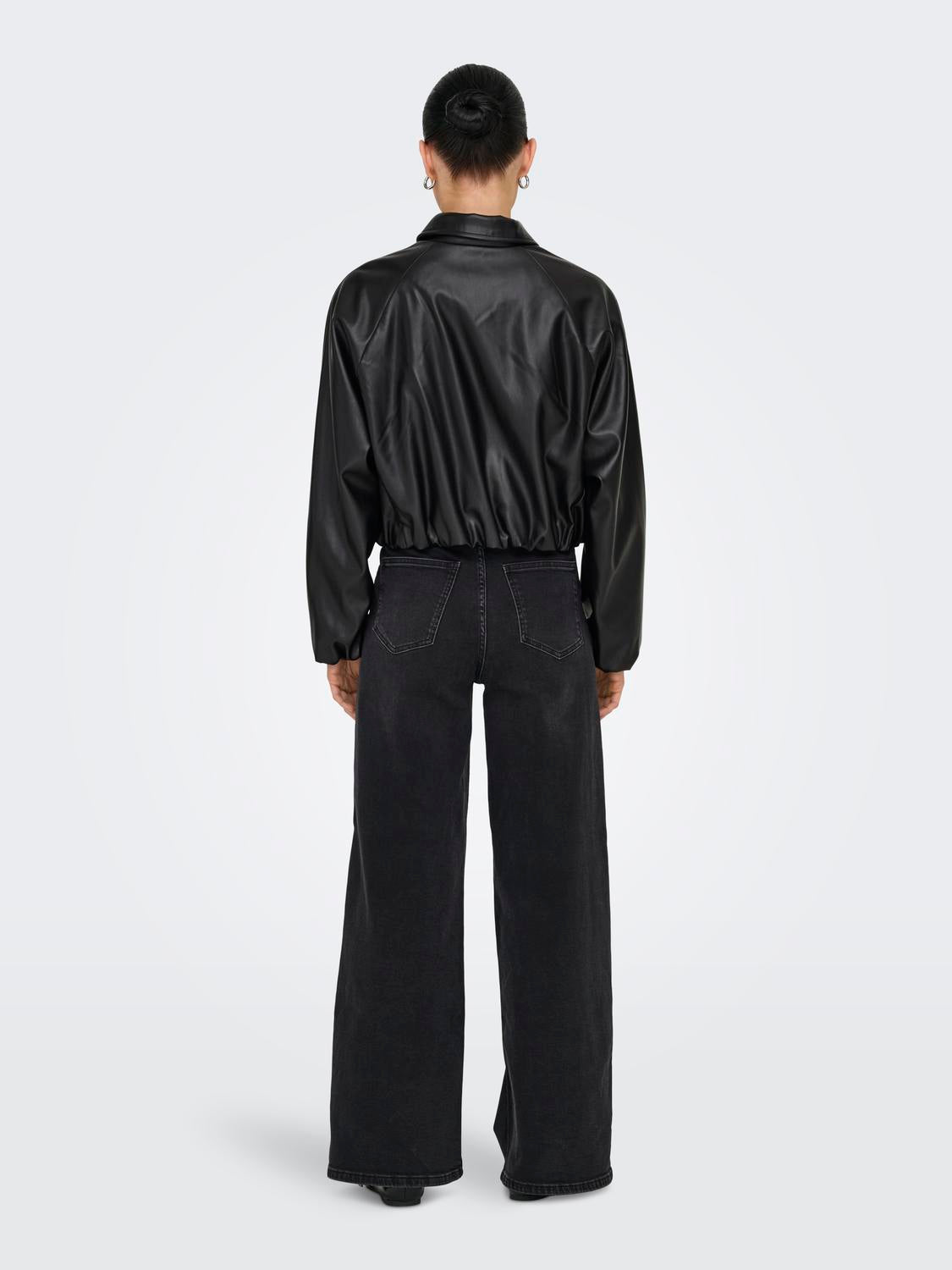 Jacke "gldSARAMY" aus veganem Leder in Black