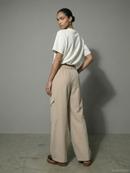 Cropped-Top "gldINA" in Cloud Dancer