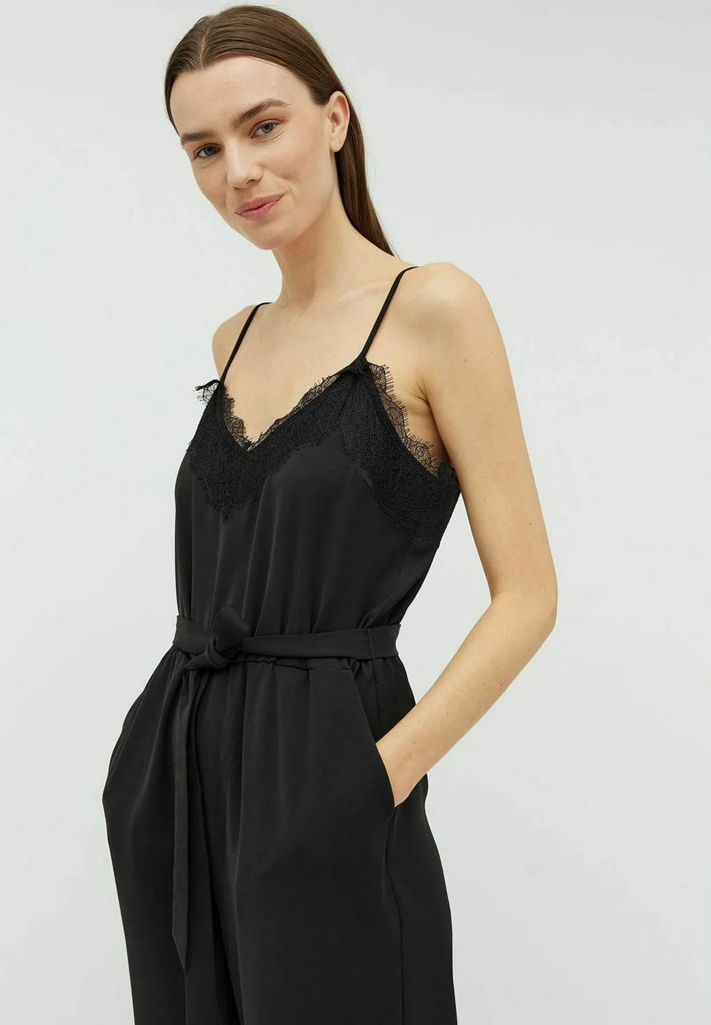 Jumpsuit "gldAWIS" in schwarz