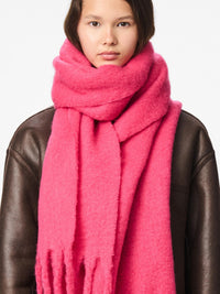 Schal mit Fransen "gldNIKITA" in Beetroot Purple