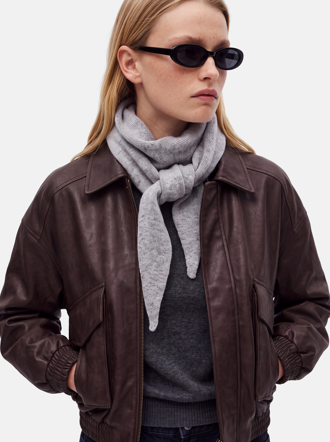Kuscheliger Schal "gldKOMMA" in medium grey melange