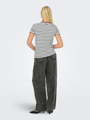 Viskose-T-Shirt "gldHEART" in Cloud Dancer