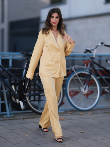 High-Waist-Hose &quot;gldANGILIQUE&quot; in gl&auml;nzendem Gelb