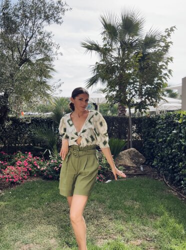 Bluse &quot;gldBERRY&quot; mit geknoteter Vorderseite