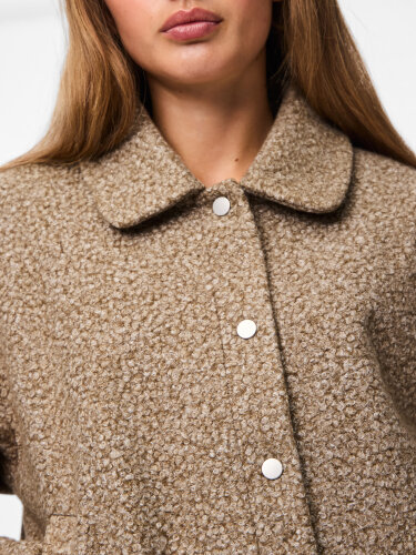 Kurze Jacke &quot;gldNADIA&quot; in beige