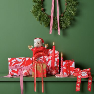 Gedrehte Kerze "gldCUTEMARMOR" in dunkelrot