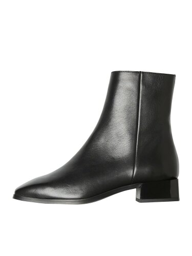 Trendy Boots "gldLIL" in schwarz