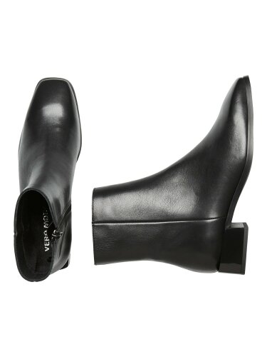 Trendy Boots "gldLIL" in schwarz